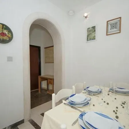 Kalajzic - Two Bedroom With Garden And Terrace A2 St Apartment