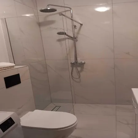 Kalajzic - Two Bedroom With Garden And Terrace A2 St Pucisca