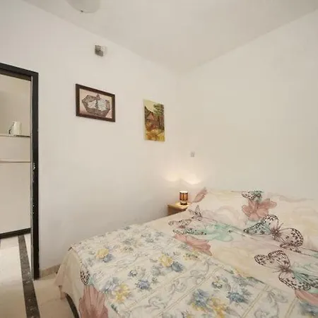 公寓 Kalajzic - Two Bedroom With Garden And Terrace A2 St