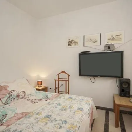公寓 Kalajzic - Two Bedroom With Garden And Terrace A2 St *